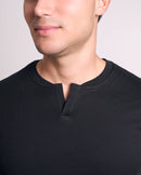 CAMISETA PIMA - GOLA V - PRETO